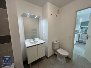  Appartement à louer 2 pièces 37 m²