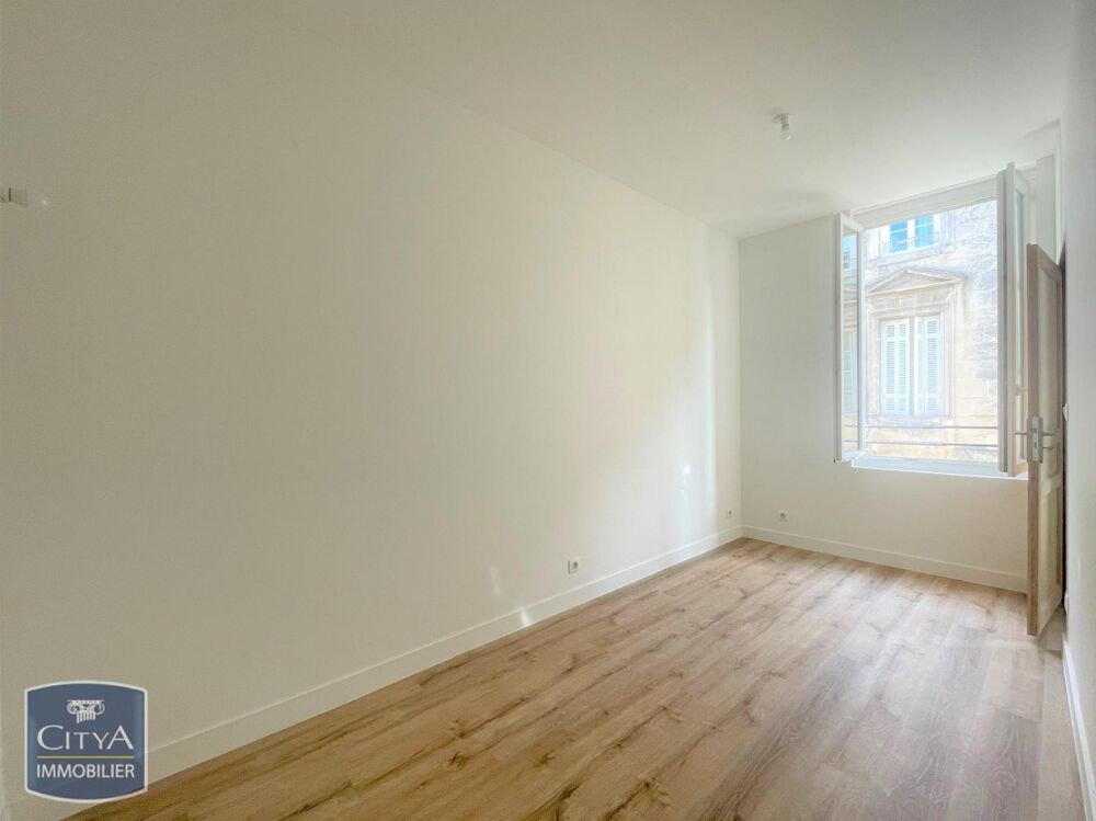 A LOUER - Charmant appartement rénové T2 en plein coeur d....