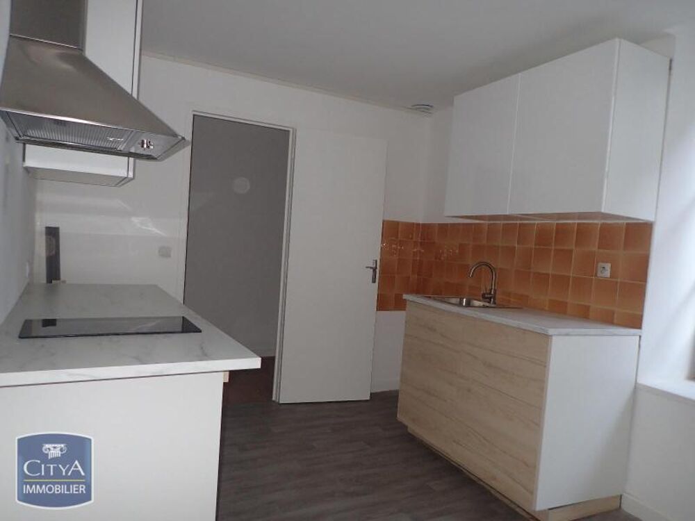 À LOUER : Appartement T2 situé en plein coeur de Châteaur....
