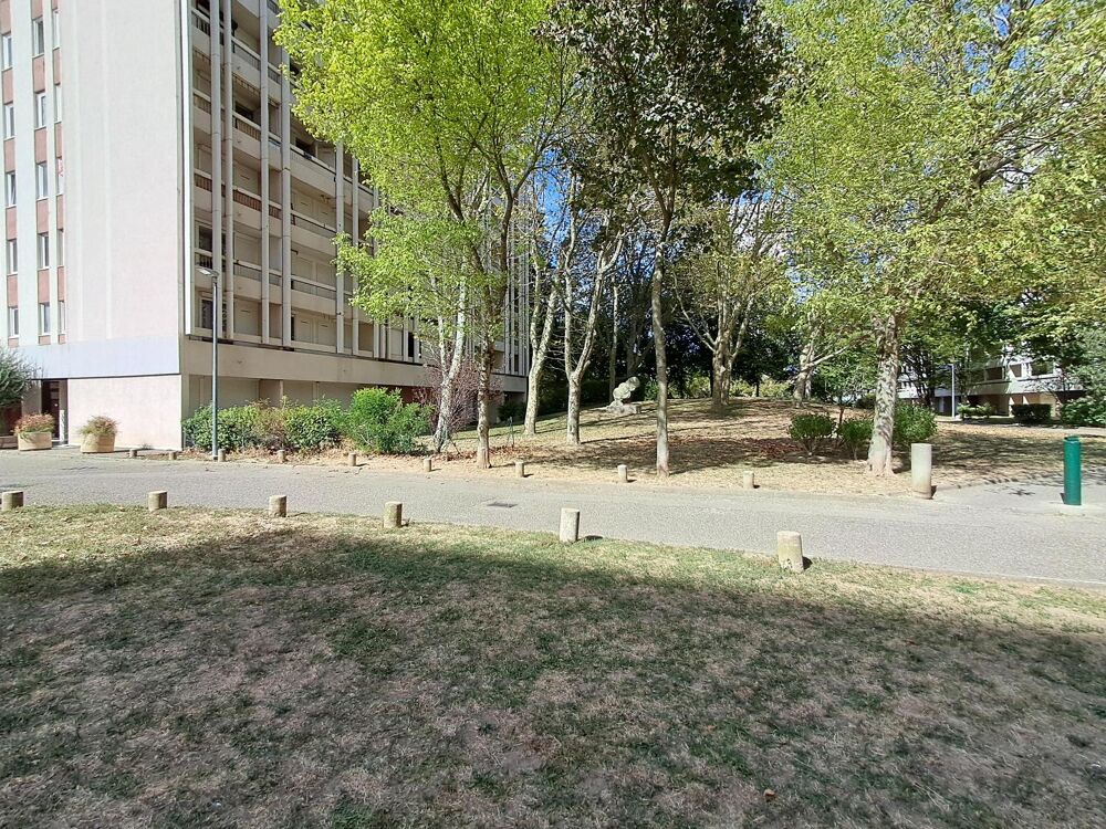 vente Appartement - 4 pièce(s) - 83 m² Villeurbanne (69100)
