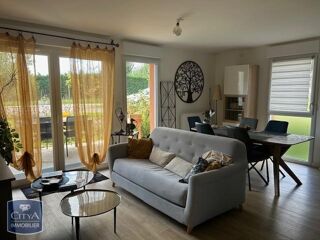  Appartement à louer 3 pièces 65 m²