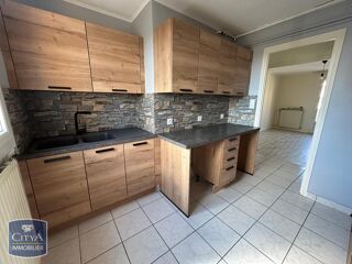  Appartement à louer 3 pièces 64 m²