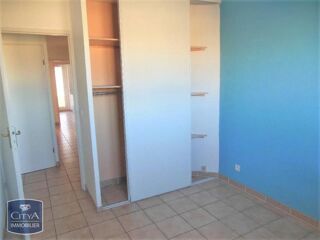 Appartement à louer 4 pièces 85 m²