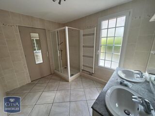  Maison à louer 5 pièces 102 m²