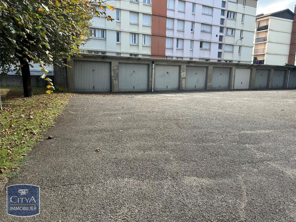 location Parking / Garage - 15 m² Saint-Marcellin (38160)