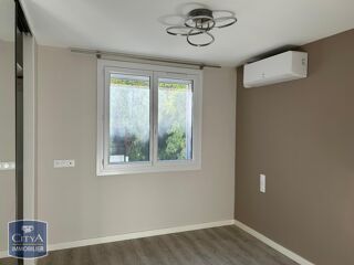  Appartement à louer 3 pièces 62 m²