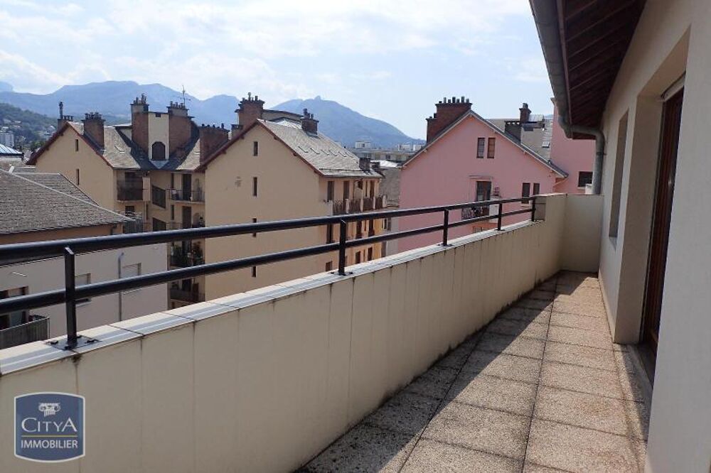 location Appartement - 1 pièce(s) - 33 m² Chambéry (73000)