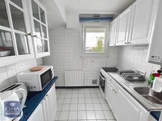  Appartement à louer 1 pièce 28 m²