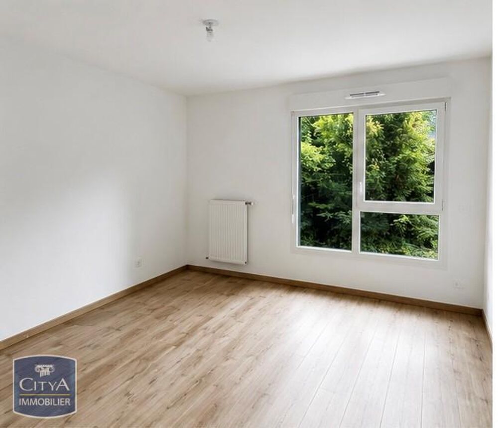 À LOUER : Appartement T3 à Saint Pierre en Faucigny, 748....
