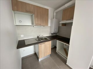  Appartement à louer 4 pièces 93 m²