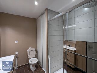  Appartement à louer 2 pièces 40 m²