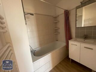  Appartement à louer 2 pièces 44 m²
