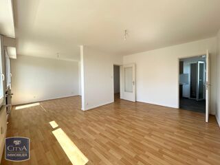  Appartement à louer 2 pièces 71 m²