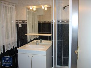  Appartement à louer 2 pièces 50 m²