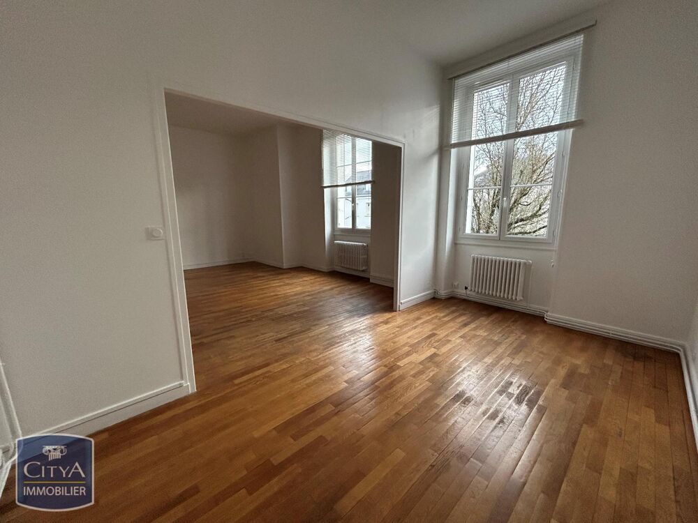 À LOUER : Appartement T4 situé à Alençon. Ce bien spacie....