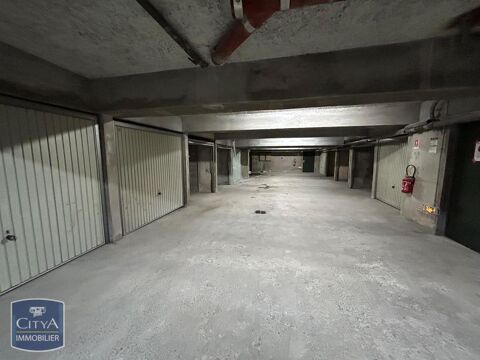  Parking / Garage � louer 