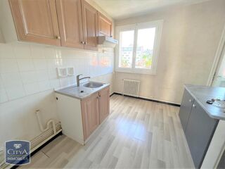 Appartement à louer 3 pièces 57 m²