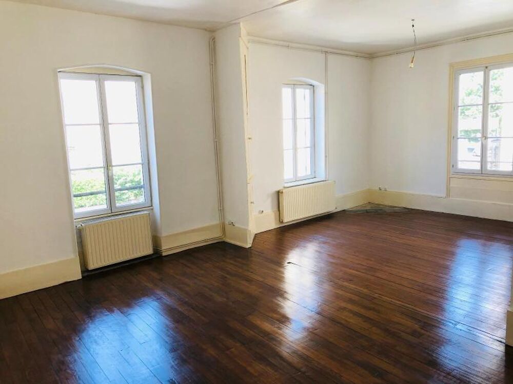 location Appartement - 4 pièce(s) - 107 m² Mâcon (71000)
