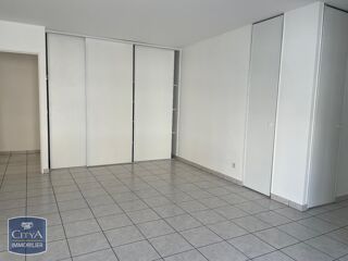  Appartement à louer 3 pièces 67 m²
