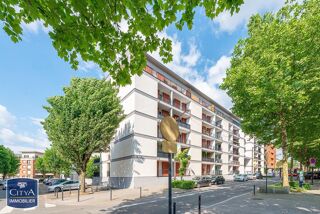  Appartement à louer 2 pièces 48 m²