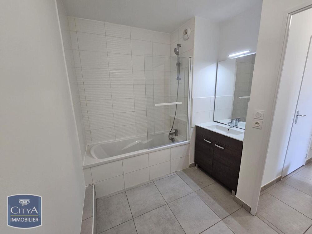 location Appartement - 3 pièce(s) - 56 m² Jassans-Riottier (01480)