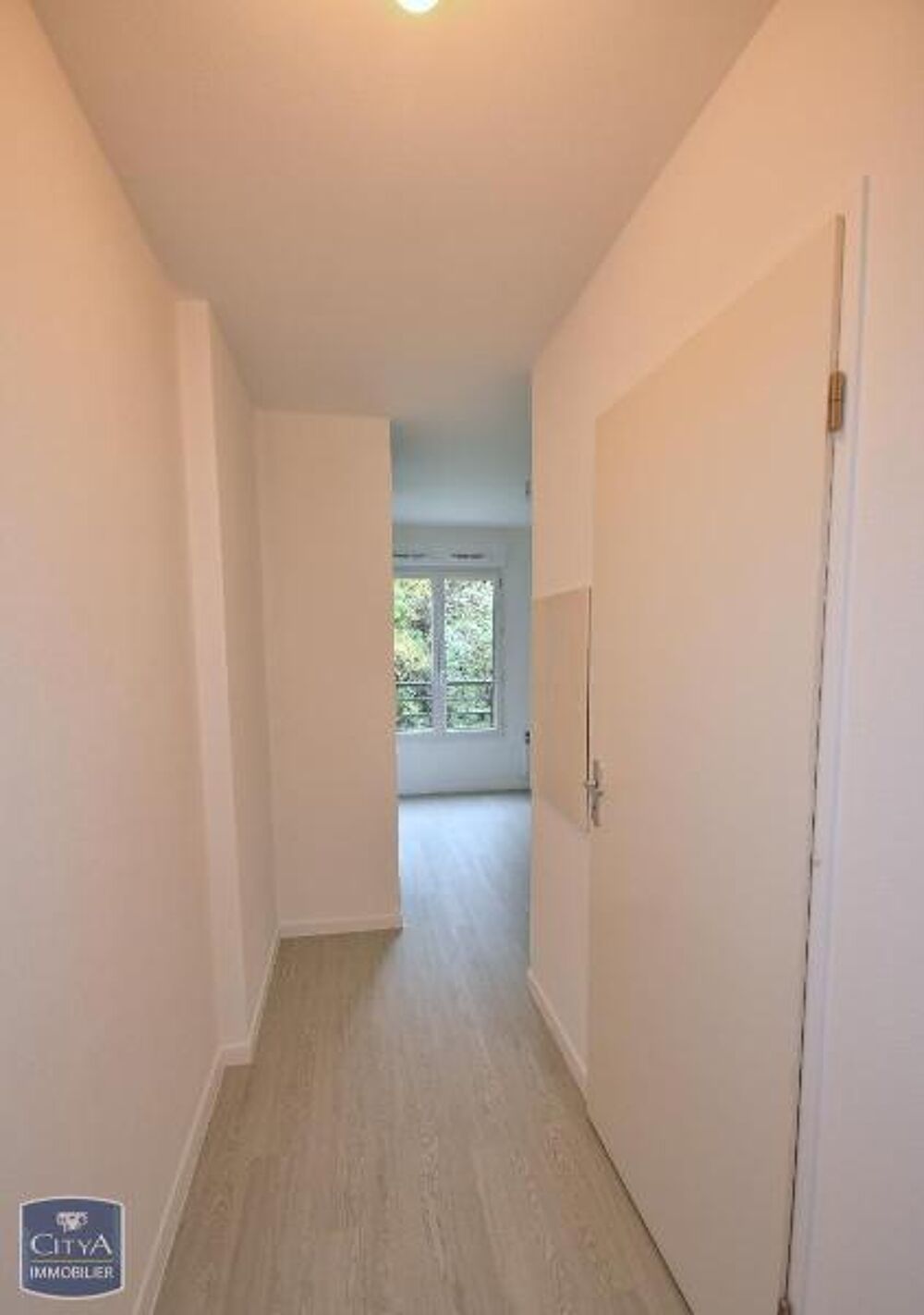 location Appartement - 1 pièce(s) - 21 m² Maubeuge (59600)