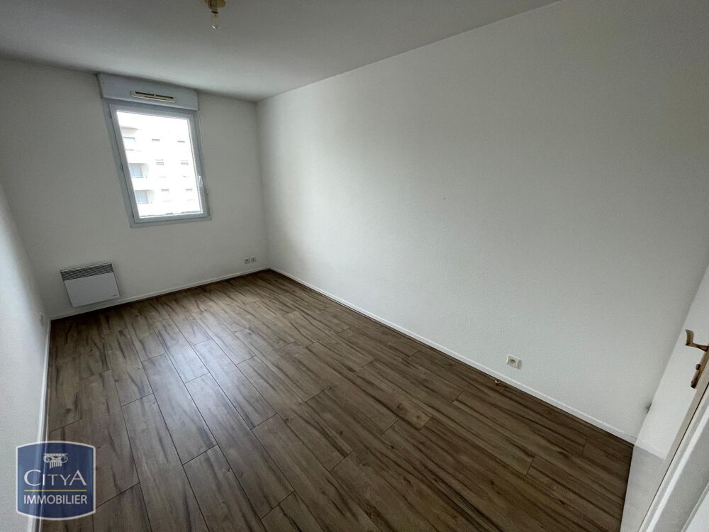location Appartement - 2 pièce(s) - 43 m² Poitiers (86000)