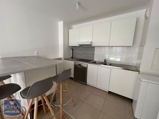  Appartement � louer 4 pi�ces 82 m�