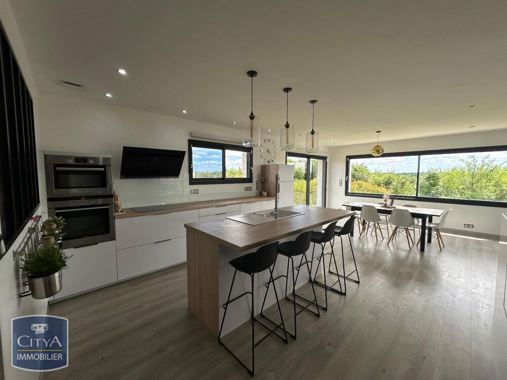 location Maison - 4 pièce(s) - 141 m² Verlhac-Tescou (82230)