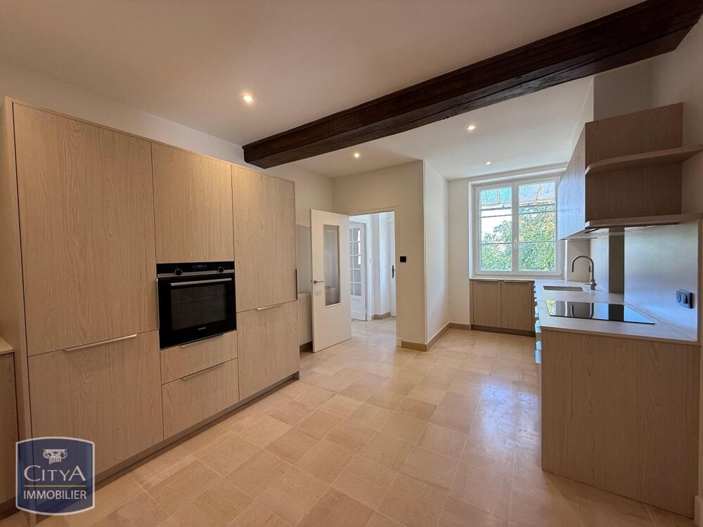 location Maison - 6 pièce(s) - 161 m² Chassagne-Montrachet (21190)