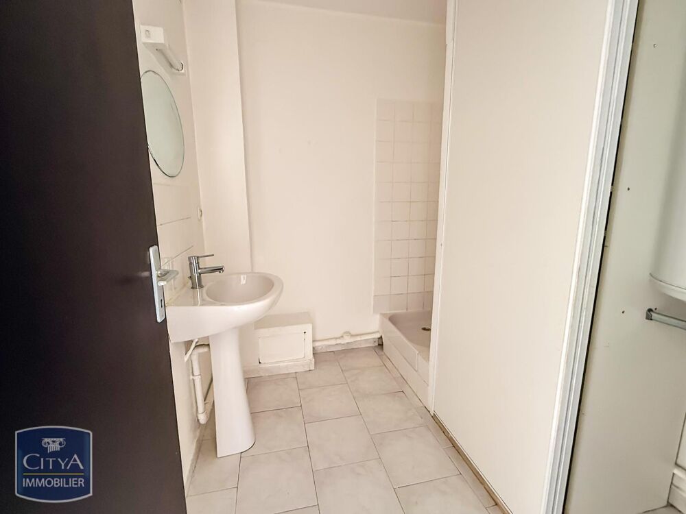 location Appartement - 1 pièce(s) - 30 m² Salon-de-Provence (13300)