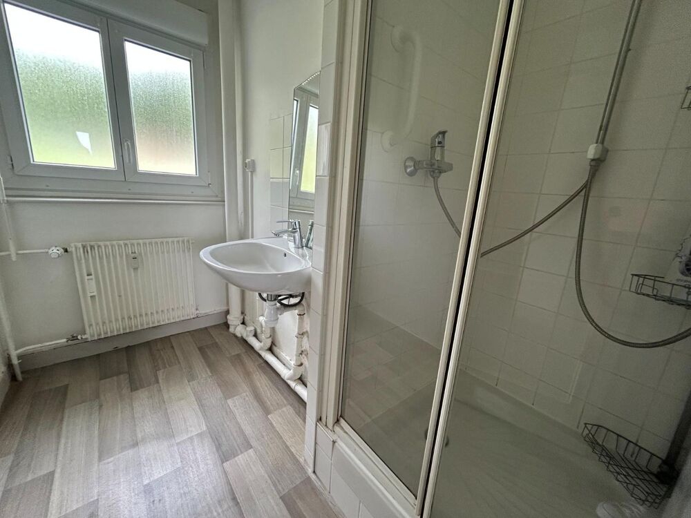 location Appartement - 3 pièce(s) - 54 m² Grand-Charmont (25200)