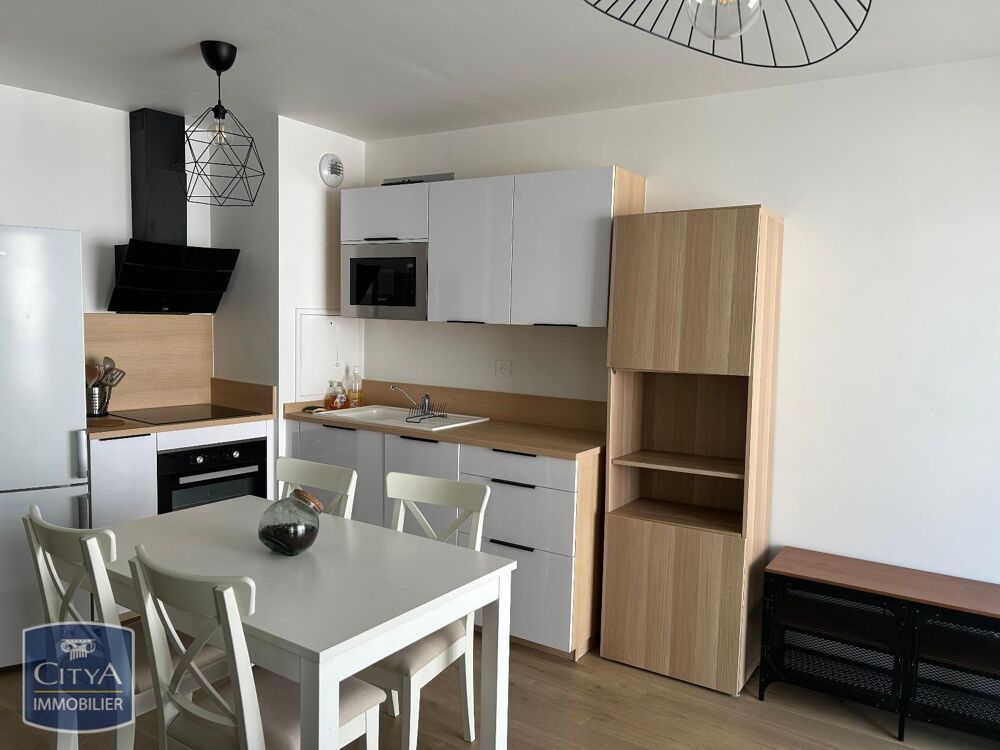 location Appartement - 2 pièce(s) - 44 m² Saint-Thibault-des-Vignes (77400)