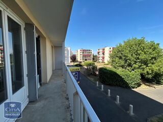  Appartement à louer 3 pièces 63 m²