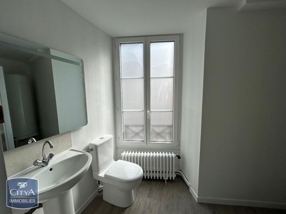 location Maison - 3 pièce(s) - 75 m² Le Blanc (36300)