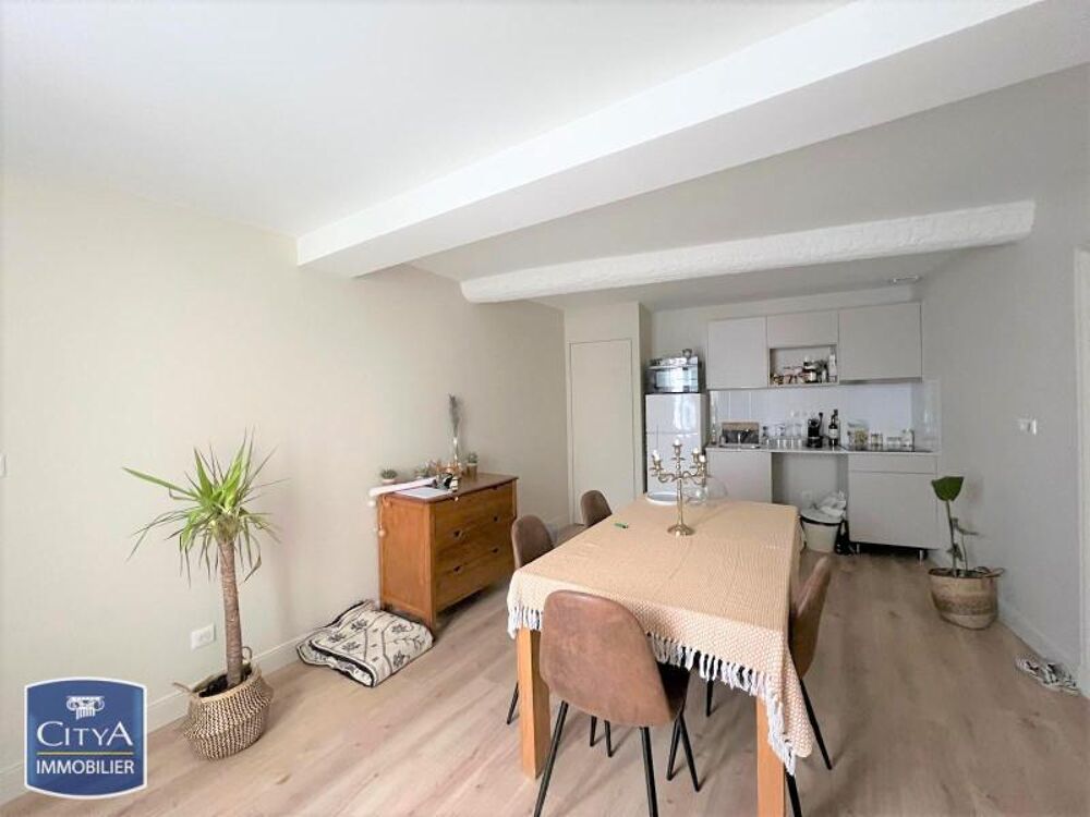 location Appartement - 2 pièce(s) - 57 m² Nîmes (30000)