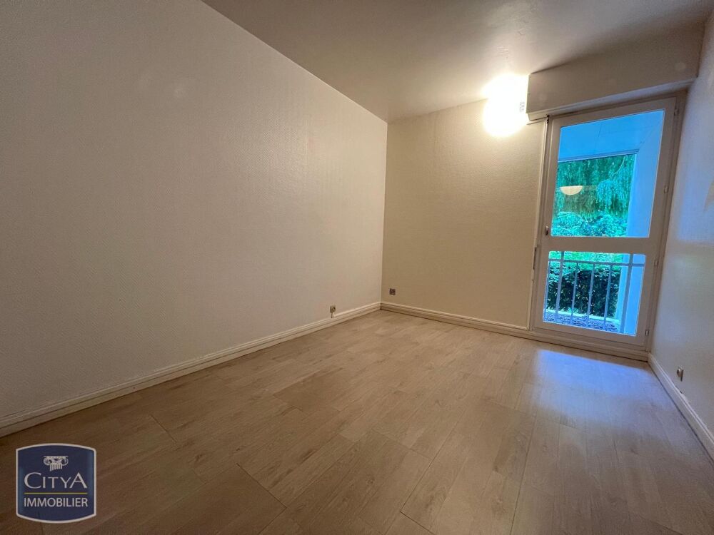 location Appartement - 2 pièce(s) - 50 m² Vélizy-Villacoublay (78140)