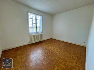  Maison à louer 3 pièces 85 m²