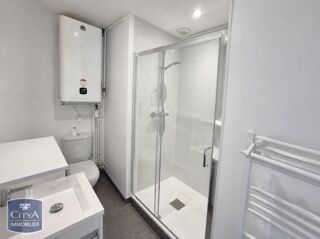  Appartement à louer 2 pièces 28 m²