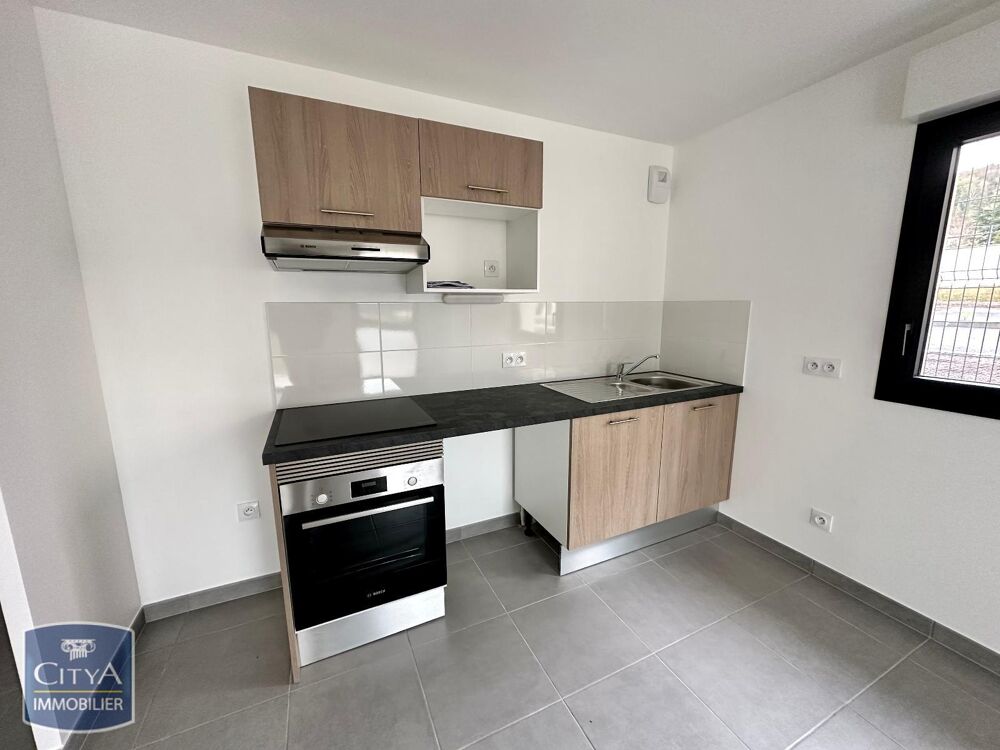 location Appartement - 3 pièce(s) - 67 m² Grand-Couronne (76530)