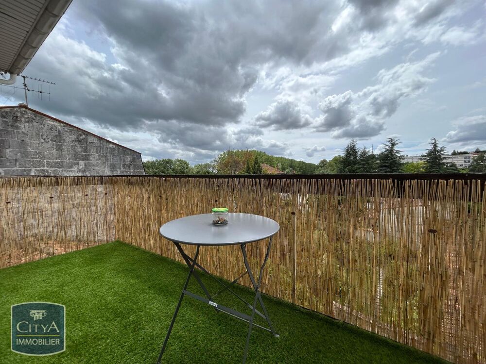 location Appartement - 1 pièce(s) - 28 m² Saintes (17100)