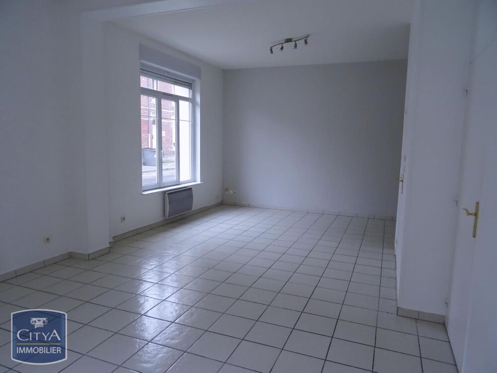 location Appartement - 2 pièce(s) - 50 m² Saint-Quentin (02100)