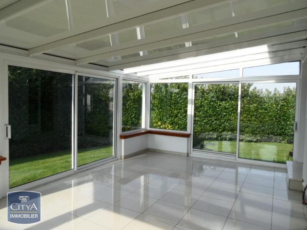 A LOUER : Maison individuelle de 86.91m², garage et jard....