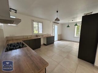  Maison à louer 5 pièces 135 m²