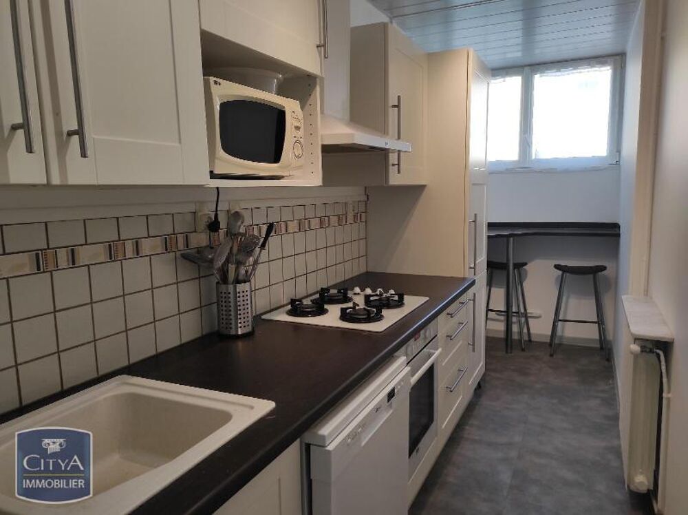 location Appartement - 3 pièce(s) - 55 m² Lyon 8