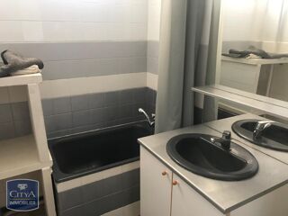  Appartement à louer 1 pièce 32 m²