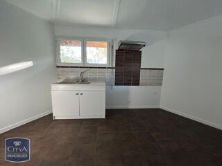 location Maison - 2 pièce(s) - 91 m² Chasseneuil-du-Poitou (86360)