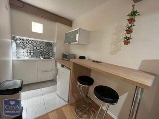  Appartement à louer 1 pièce 30 m²