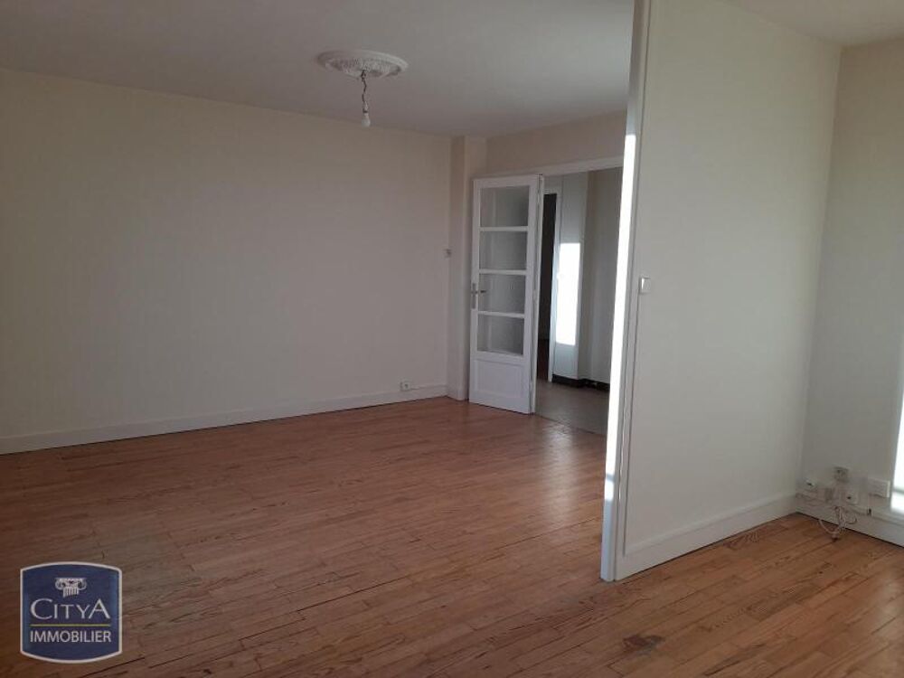 A louer, VILLEFRANCHE S/S appartement T3BIS - RENOVE L'a....