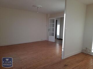  Appartement à louer 4 pièces 63 m²